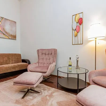 Gozsdu Charming Suite By Newave Apartments Budapest Exterior photo