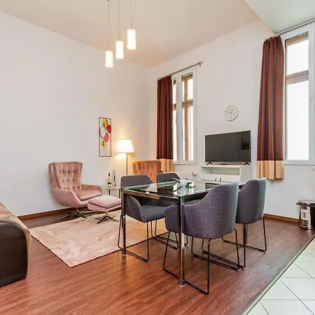 Gozsdu Charming Suite By Newave Apartments Budapest Exterior photo