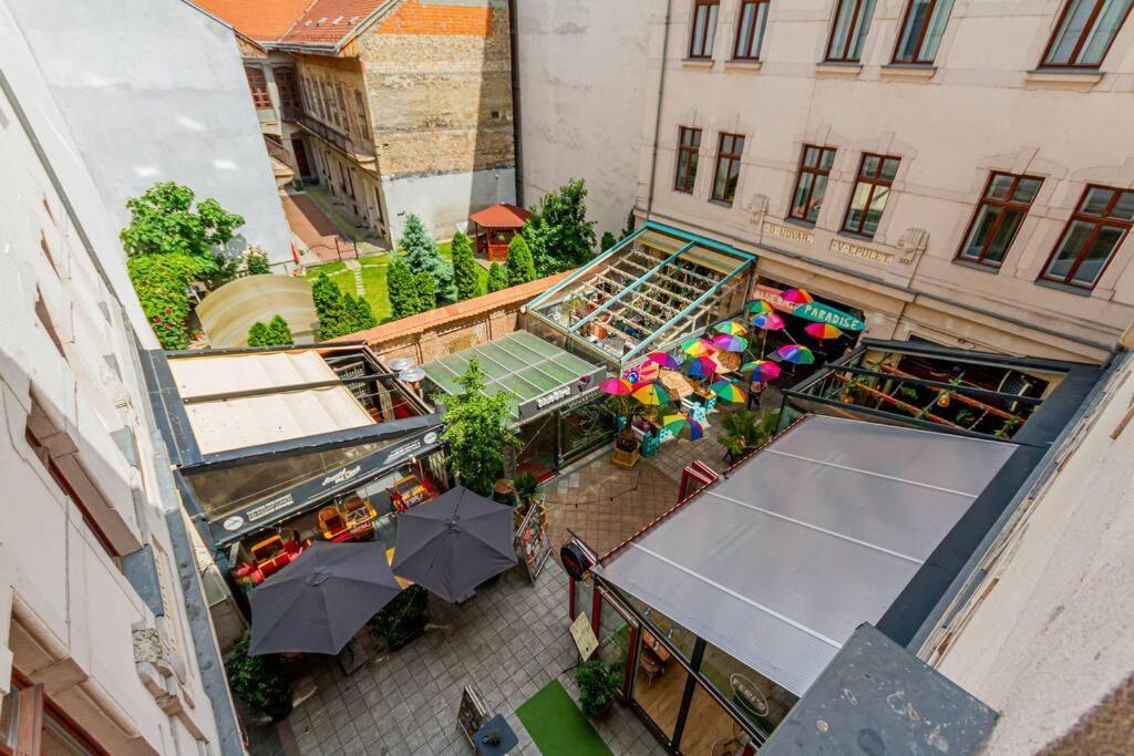 Apartament Gozsdu Charming By Newave *